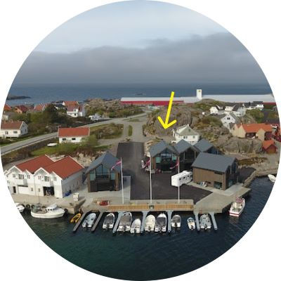 Våre lokaler i Sirevåg havn